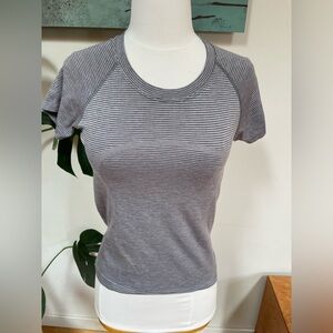 Lululemon Swiftly Short Sleeve Shirt